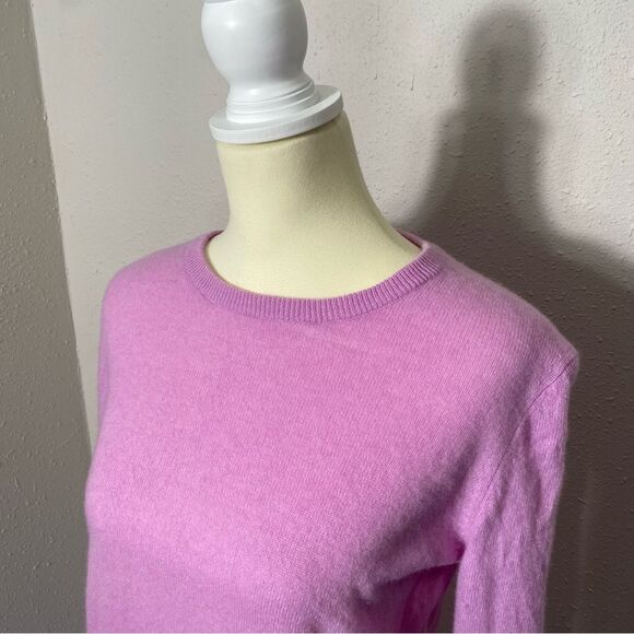 C by Bloomingdales 100% Cashmere Pink Crewneck Sweater Women's Size Large - Picture 11 of 14